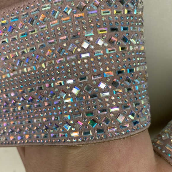 Sparkly slides - Picture 3 of 4